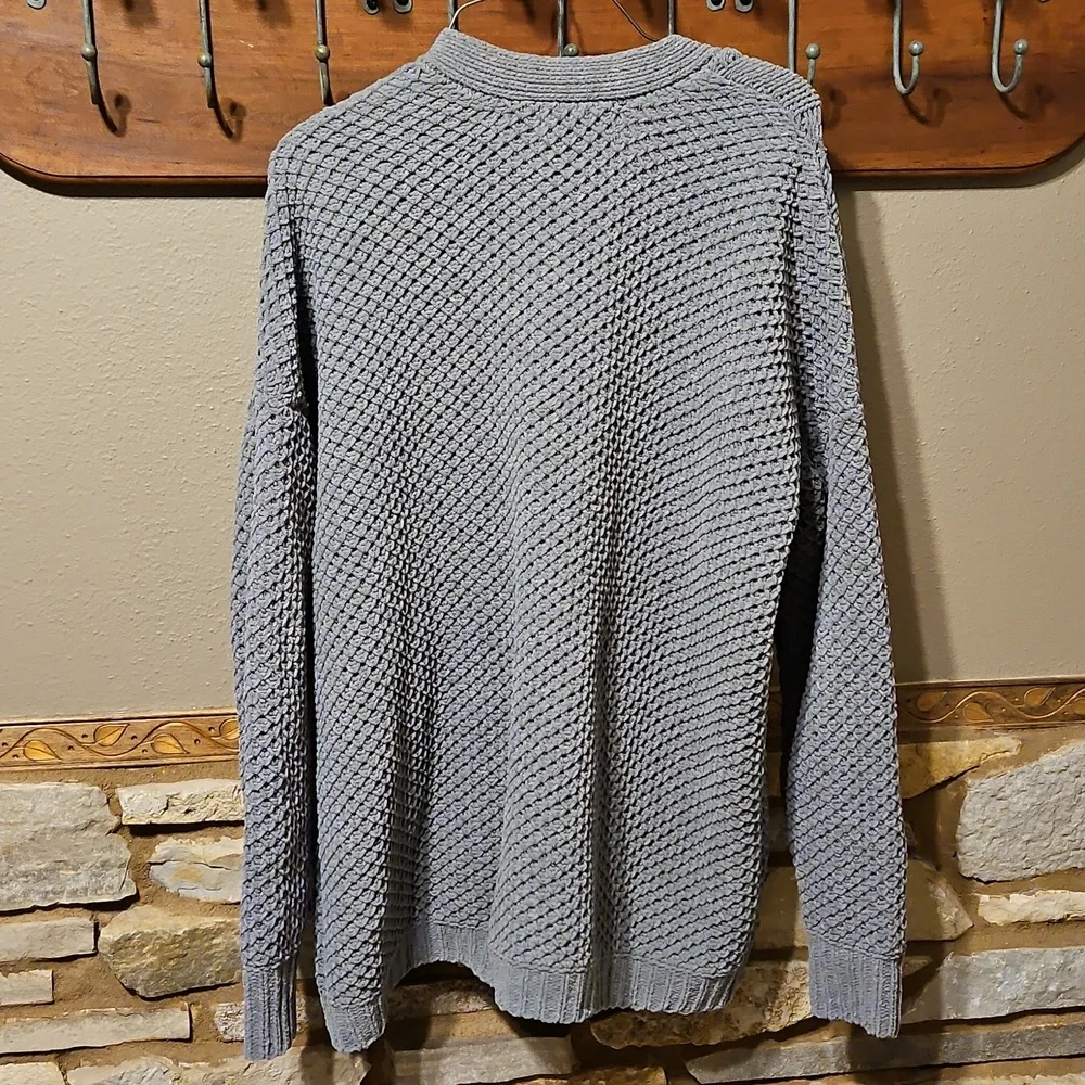 Hollister Open Front Sweater Size Medium - Picture 6 of 6
